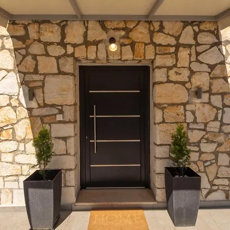 فيلة Casa Serenity *